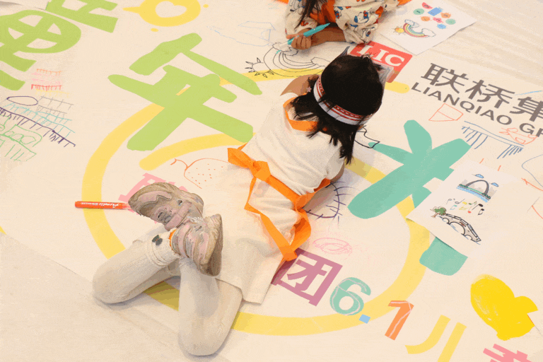 畫(huà)畫(huà)2.GIF