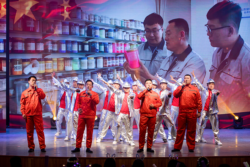 歡欣鼓舞迎新春，滿懷豪情攀高峰 | 聯(lián)橋集團2020迎新春聯(lián)歡晚會激情開演(圖35)