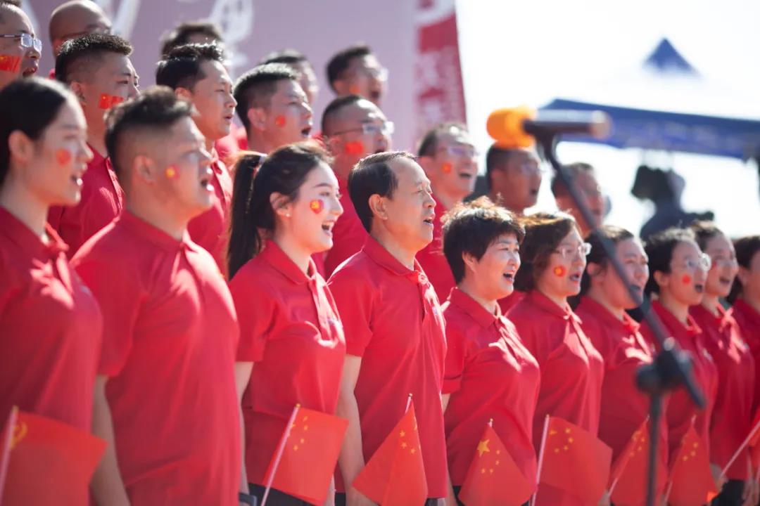聯(lián)橋集團(tuán)黨委舉辦“光耀先鋒·致敬力量”慶祝建黨100周年活動(dòng)(圖2)